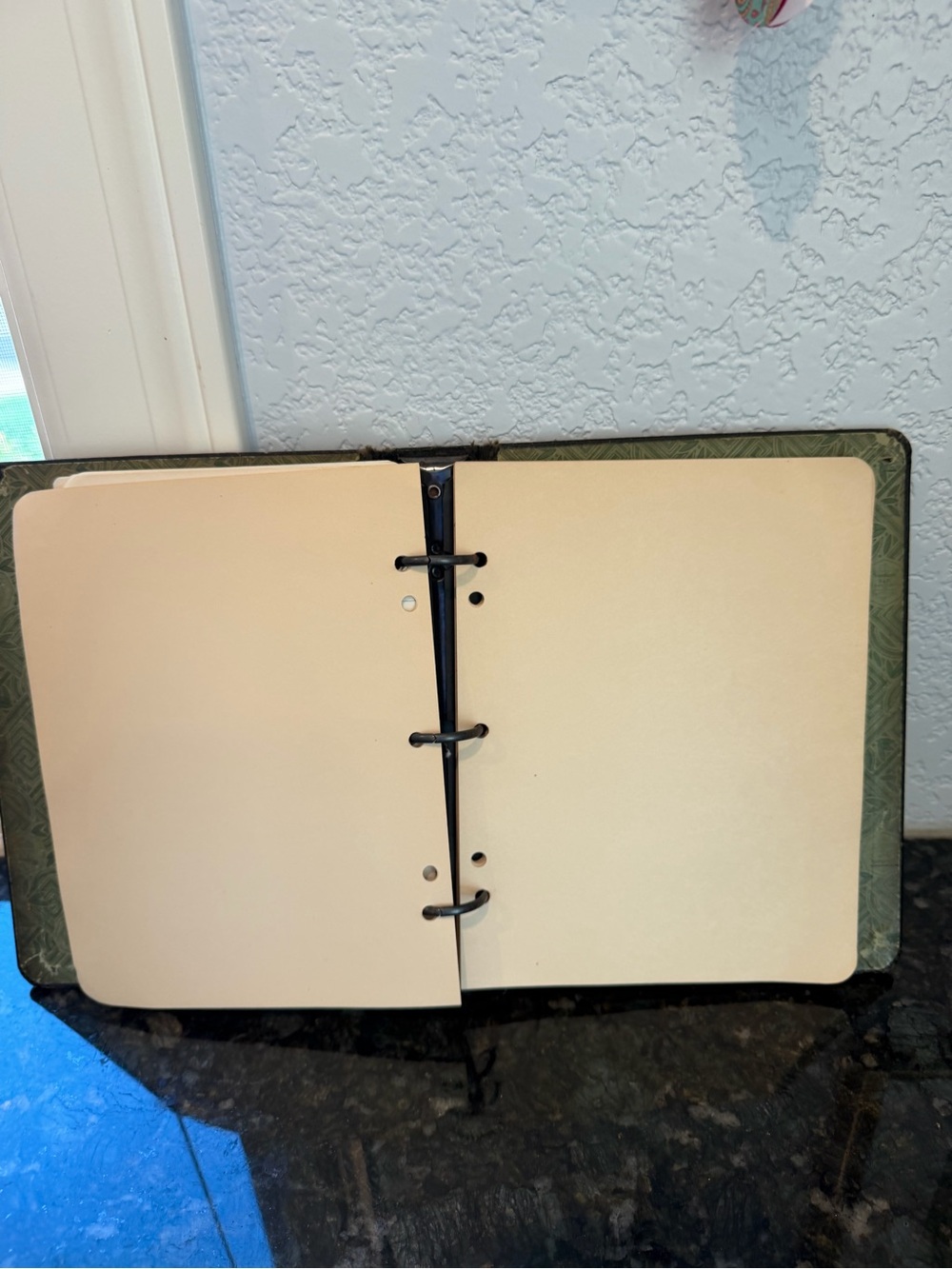 VTG Boorum & Pease 3 Ring Refillable Notebook Binder. W Paper inserts. USA. X348 - Picture 3 of 10